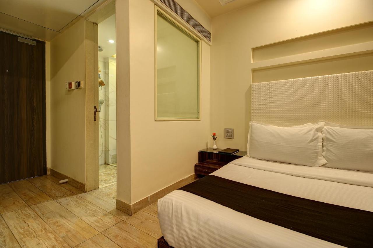 Hotel Mumbai House Juhu, Santacruz West, Mumbai Zimmer foto